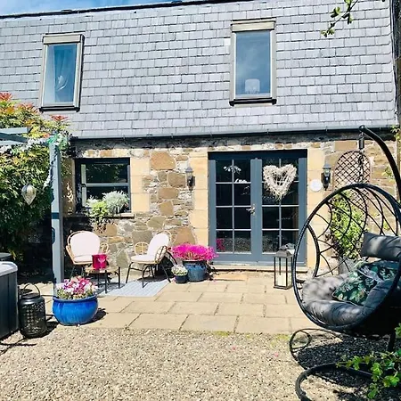 The Old Dairy - Romantic Country Apartment With Hot Tub & Log Burner Cupar Esterno foto